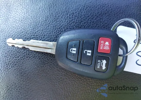 2014 Toyota Corolla S Plus из США, поврежденный, VIN 2T1BURHE3EC116307